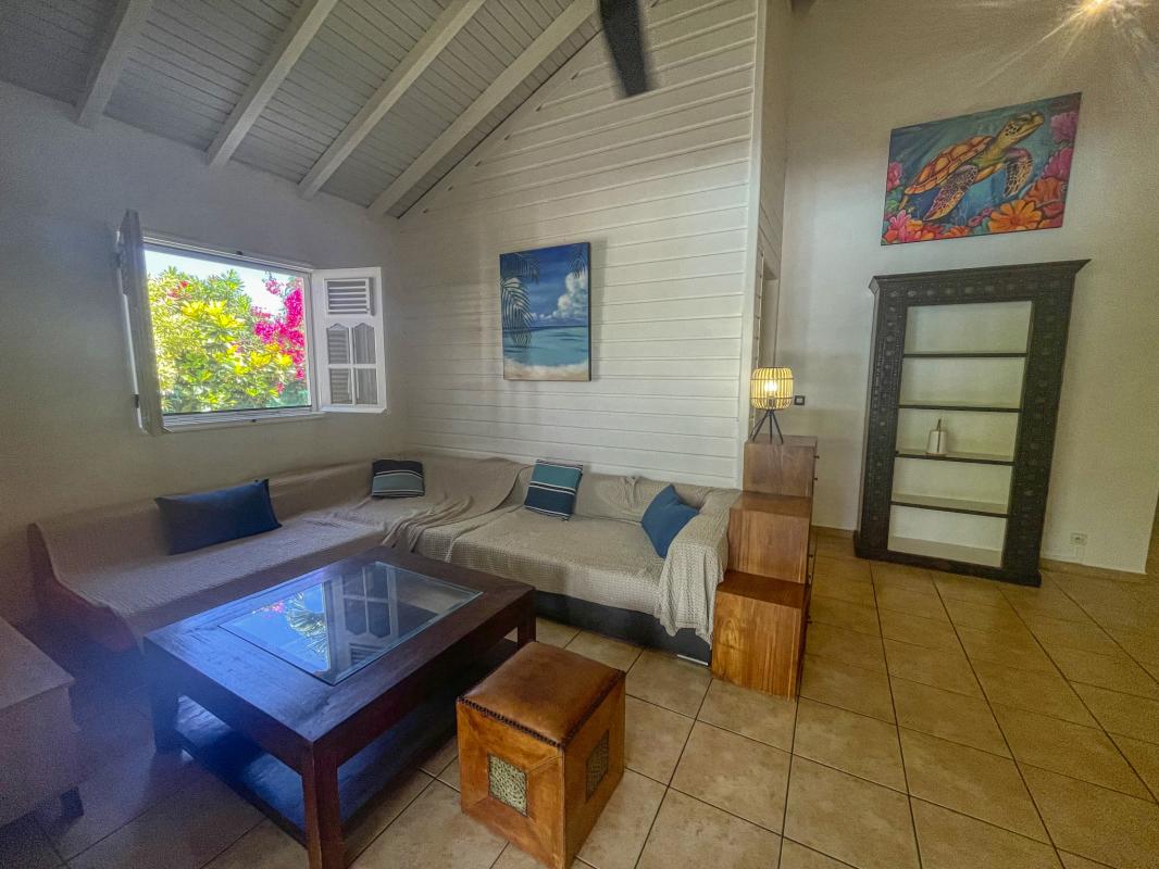 14.Location villa piscine St François Guadeloupe_Salon